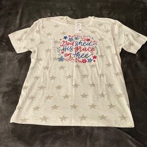 NWT Patriotic God Shed His Grace On Thee Graphic Tee - Large